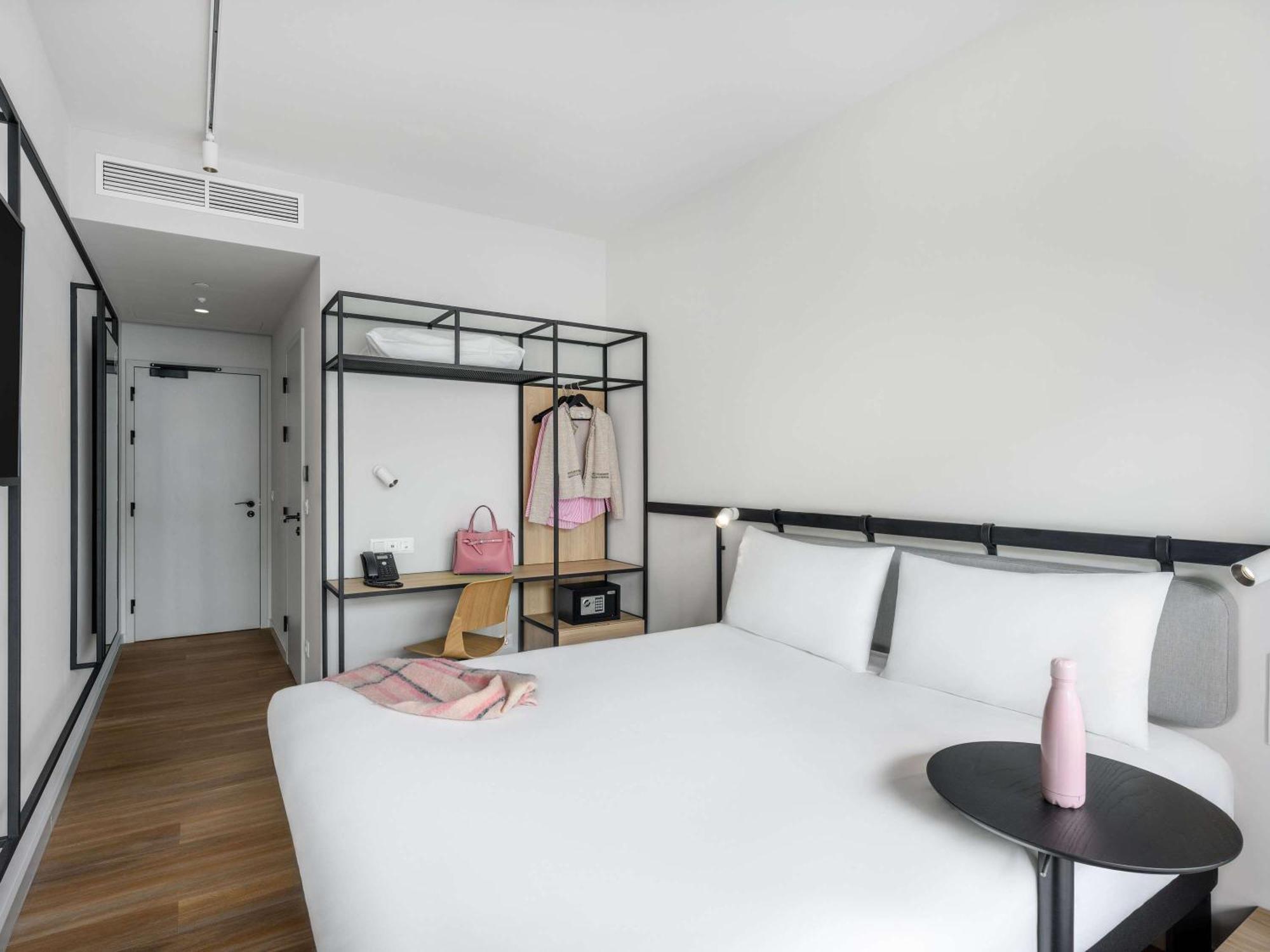 Ibis Budapest Stadium Экстерьер фото