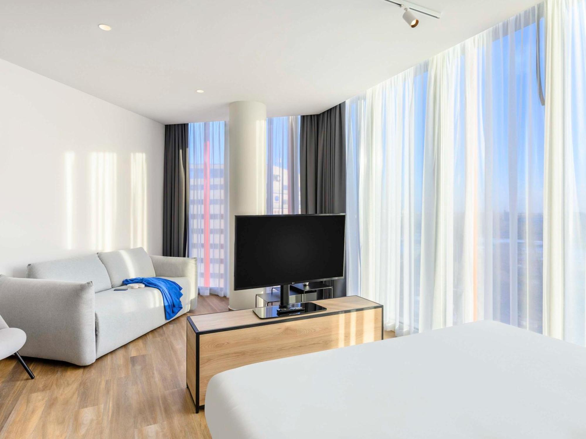Ibis Budapest Stadium Экстерьер фото