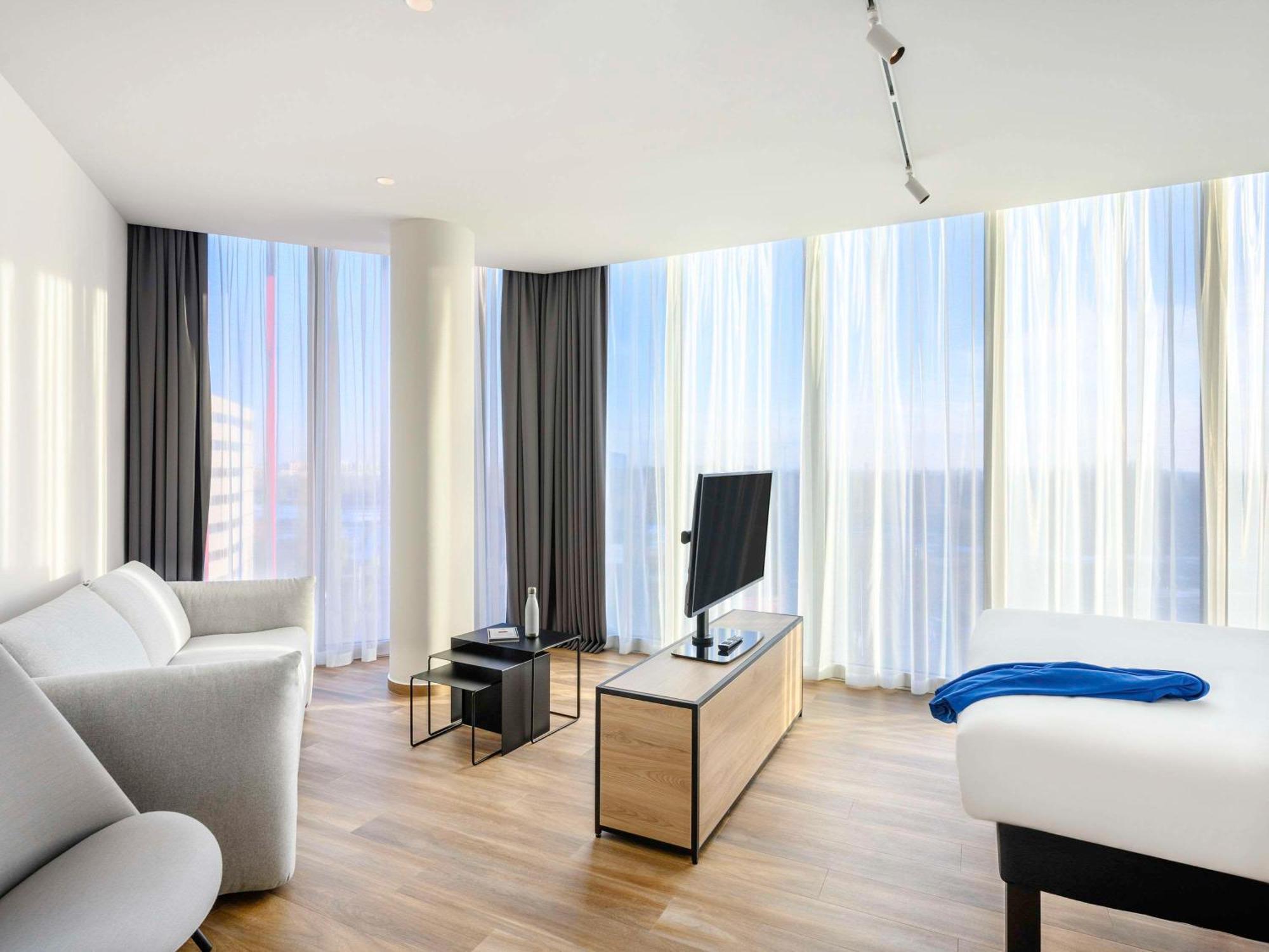 Ibis Budapest Stadium Экстерьер фото