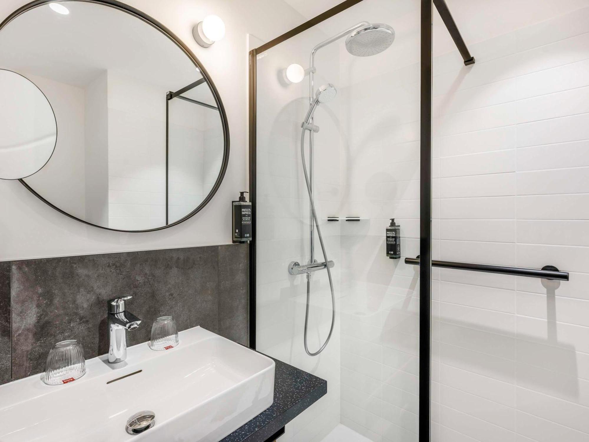 Ibis Budapest Stadium Экстерьер фото
